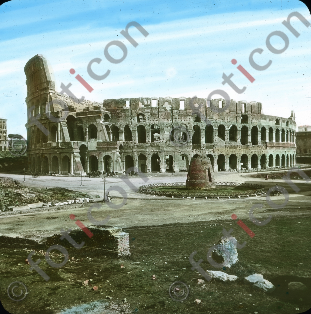 Kolosseum  | Coliseum - Foto foticon-simon-147-052.jpg | foticon.de - Bilddatenbank für Motive aus Geschichte und Kultur